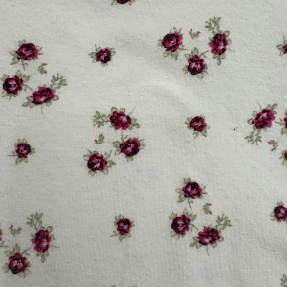 Arizona Jean Company Maroon and Black Short Sleeve Fitted T-Shirt - Picture 4 of 6